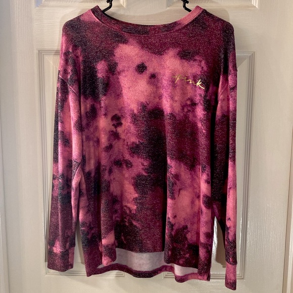 PINK VICTORIA’s SECRET Splotched Magenta Fun Sweater - Picture 3 of 10